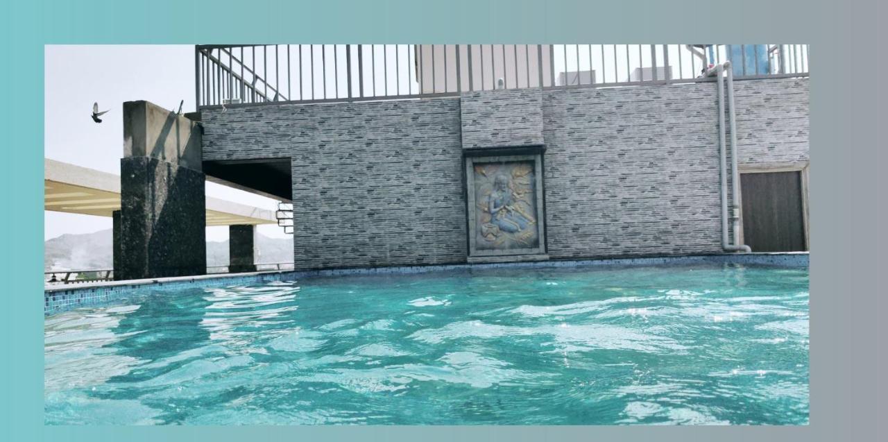Hotel Clover 3*