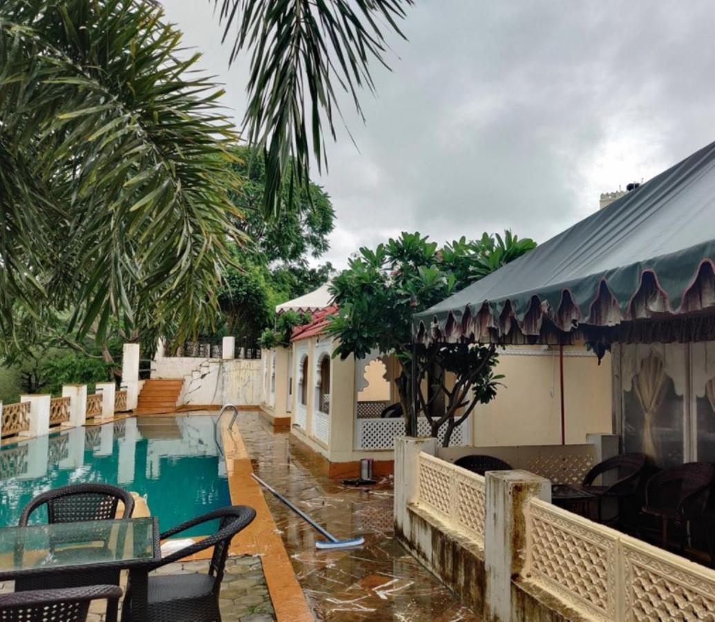 Resort Udai Valley Resort And Spa 4*