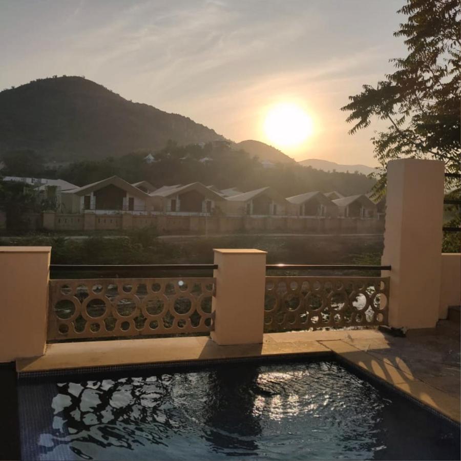 Udai Valley Resort And Spa 4*