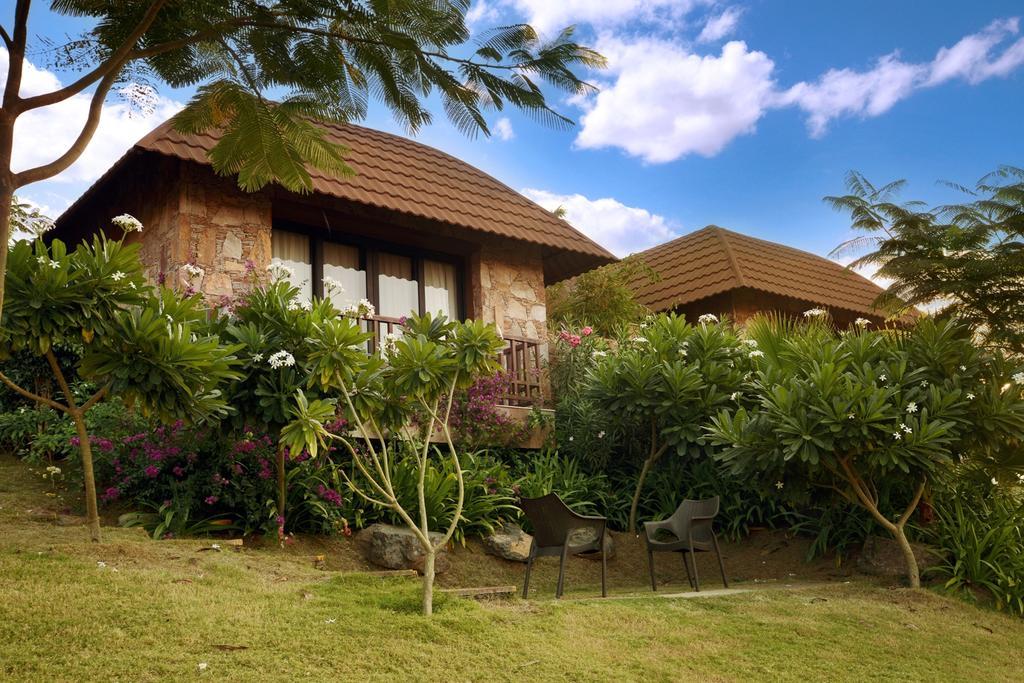 Resort The Ananta 5*