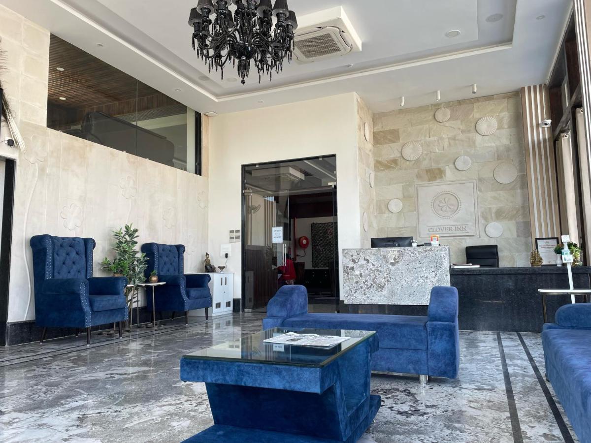 Clover Hotel Udaipur