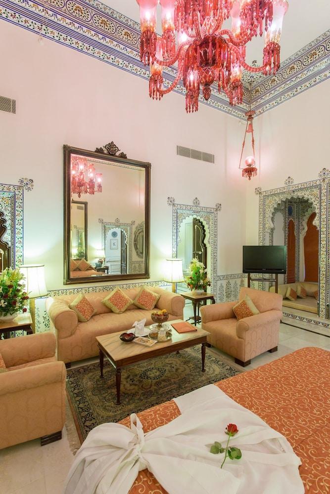 Shiv Niwas Palace By Hrh Group Of Hotel 5*