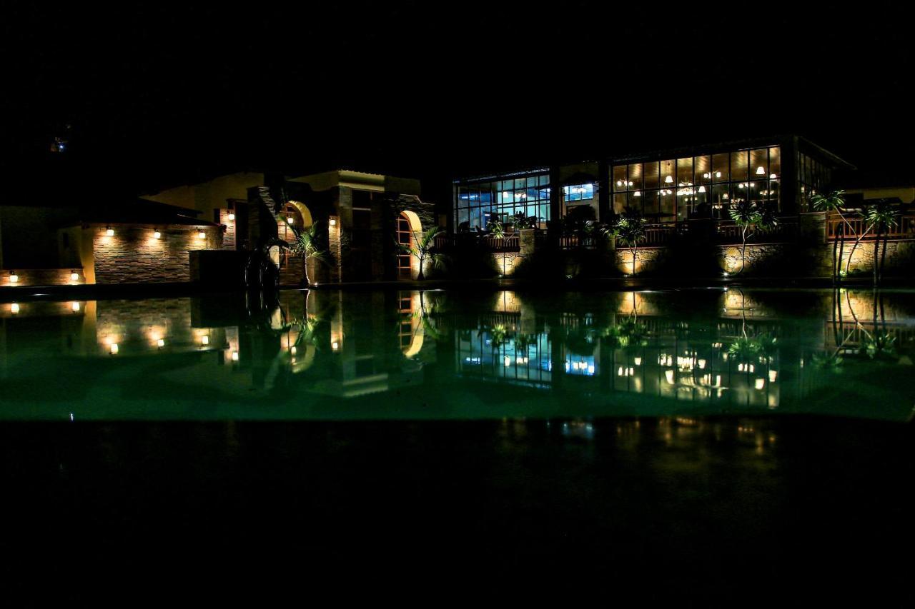 Resort Vijaygarh & Cottages With Pool *