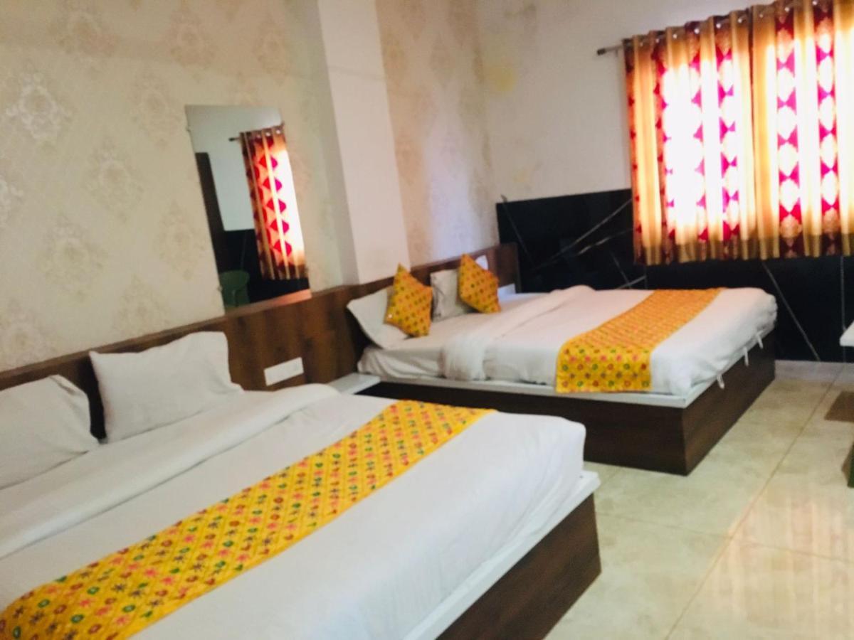 Hotel Pravas Residency 2*