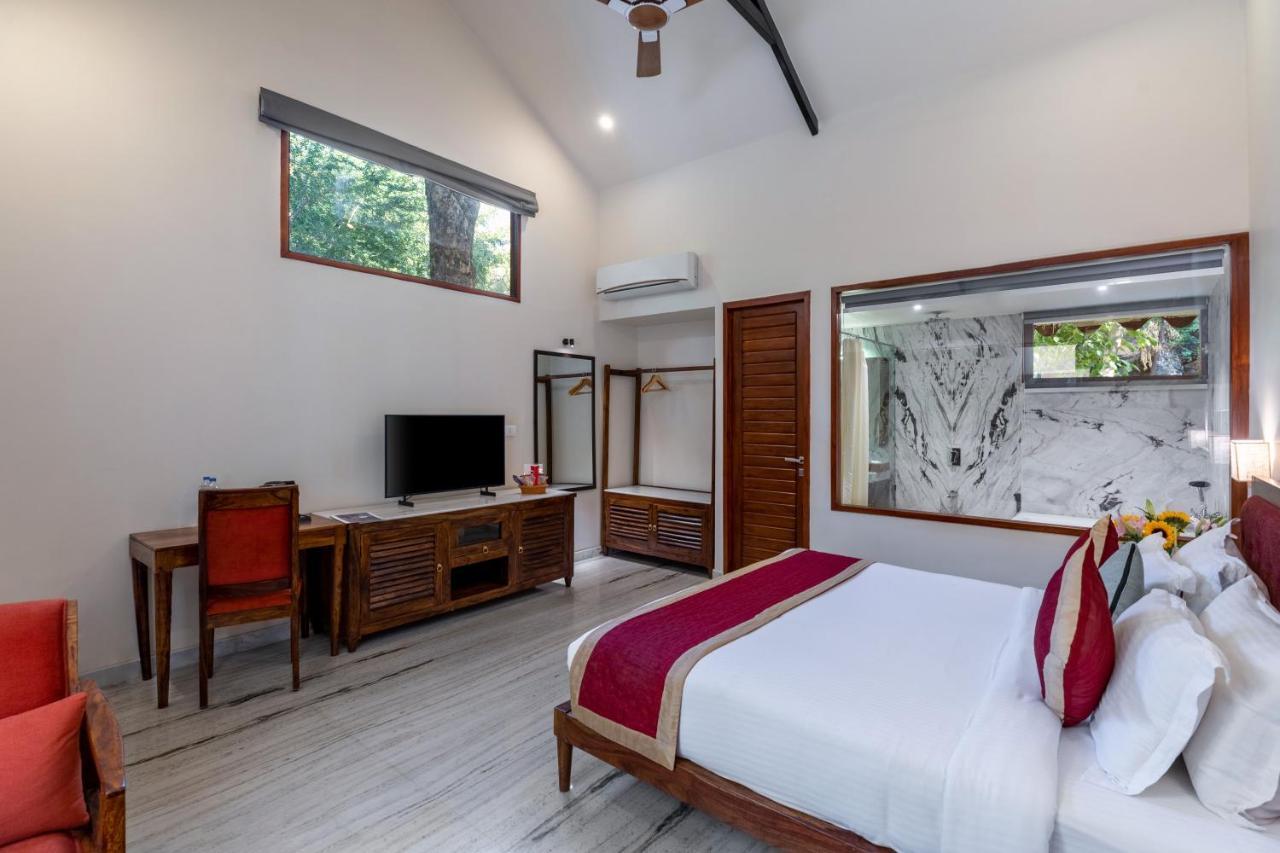 Hotel Aranya - A Nature 4*
