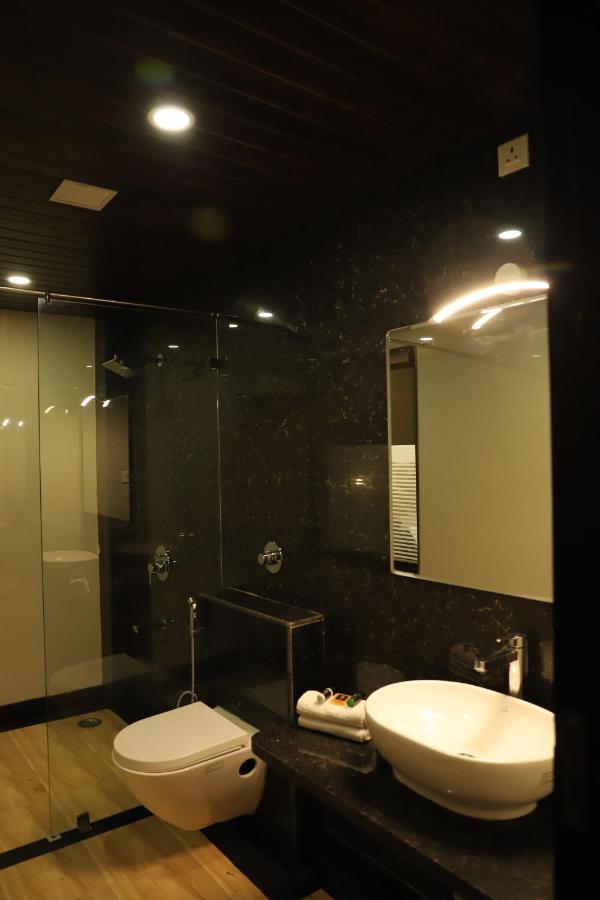 Clover Hotel 3*