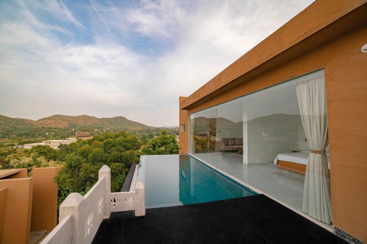 Resort Yaan Retreat-lake View-private Pool
