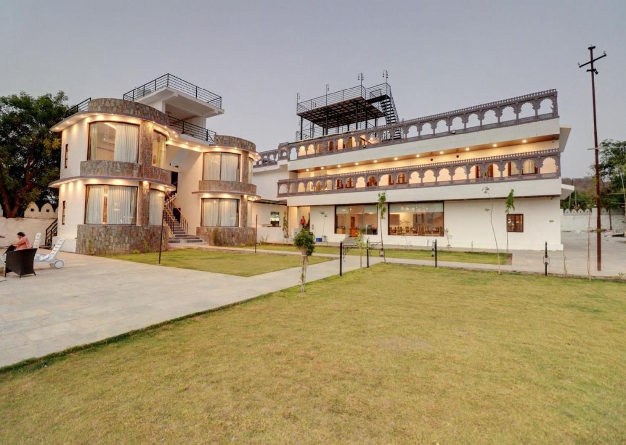 Resort Keshav Udaipur