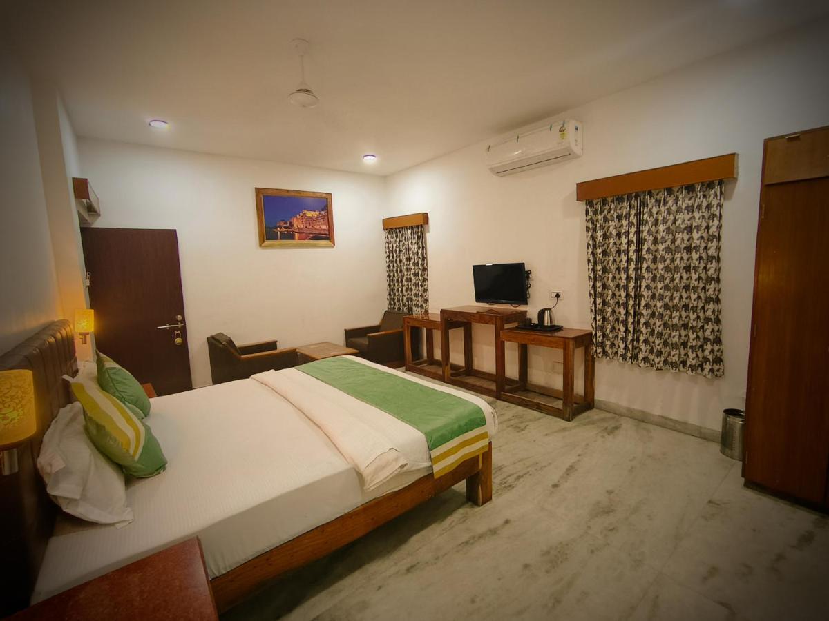 Hotel Rajshree Niwas *