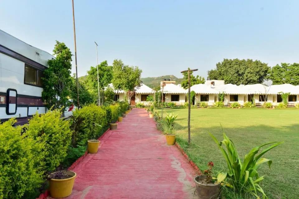 Bharat View * Udaipur