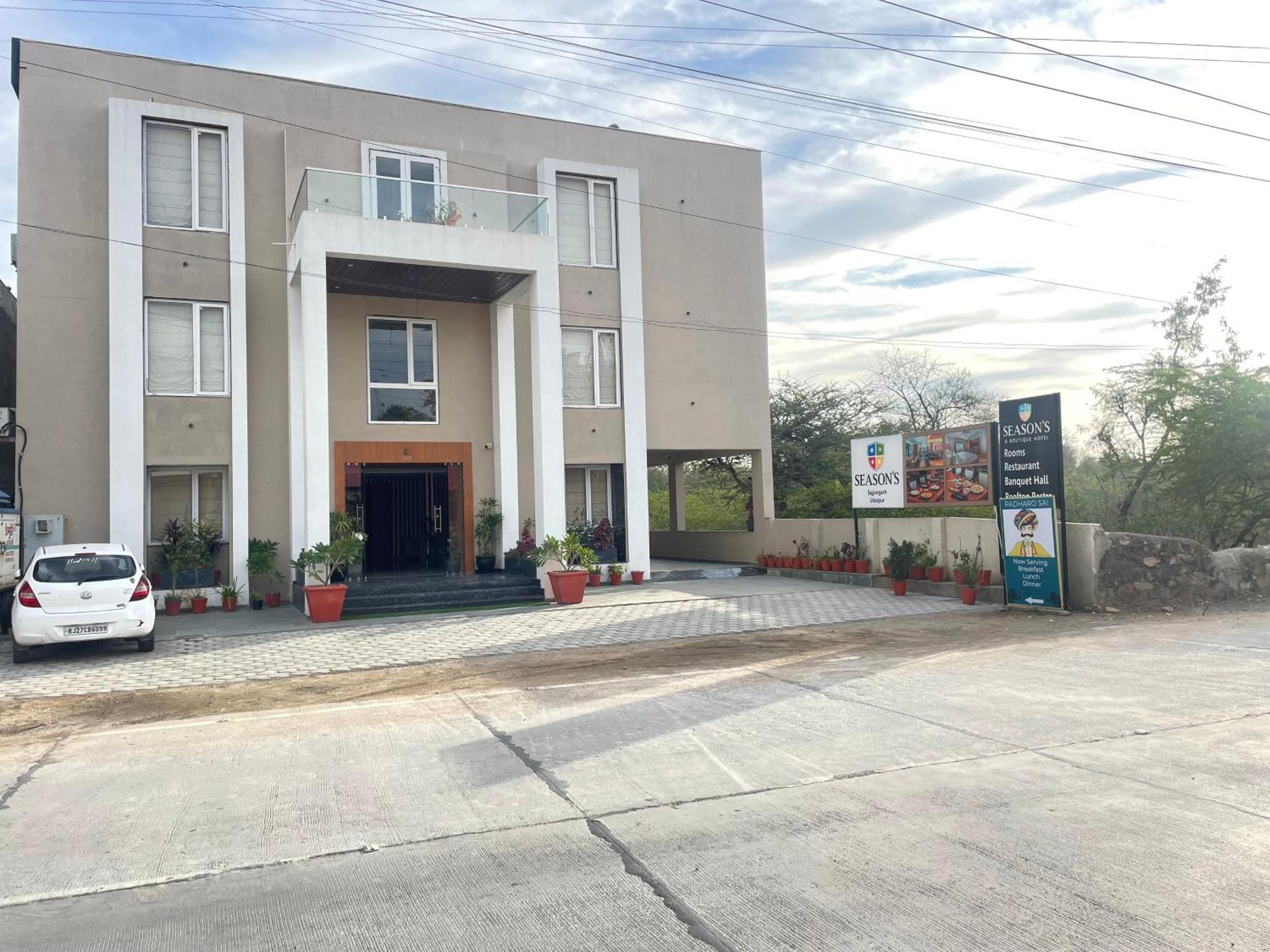 Seasons A Boutique Hotel Udaipur