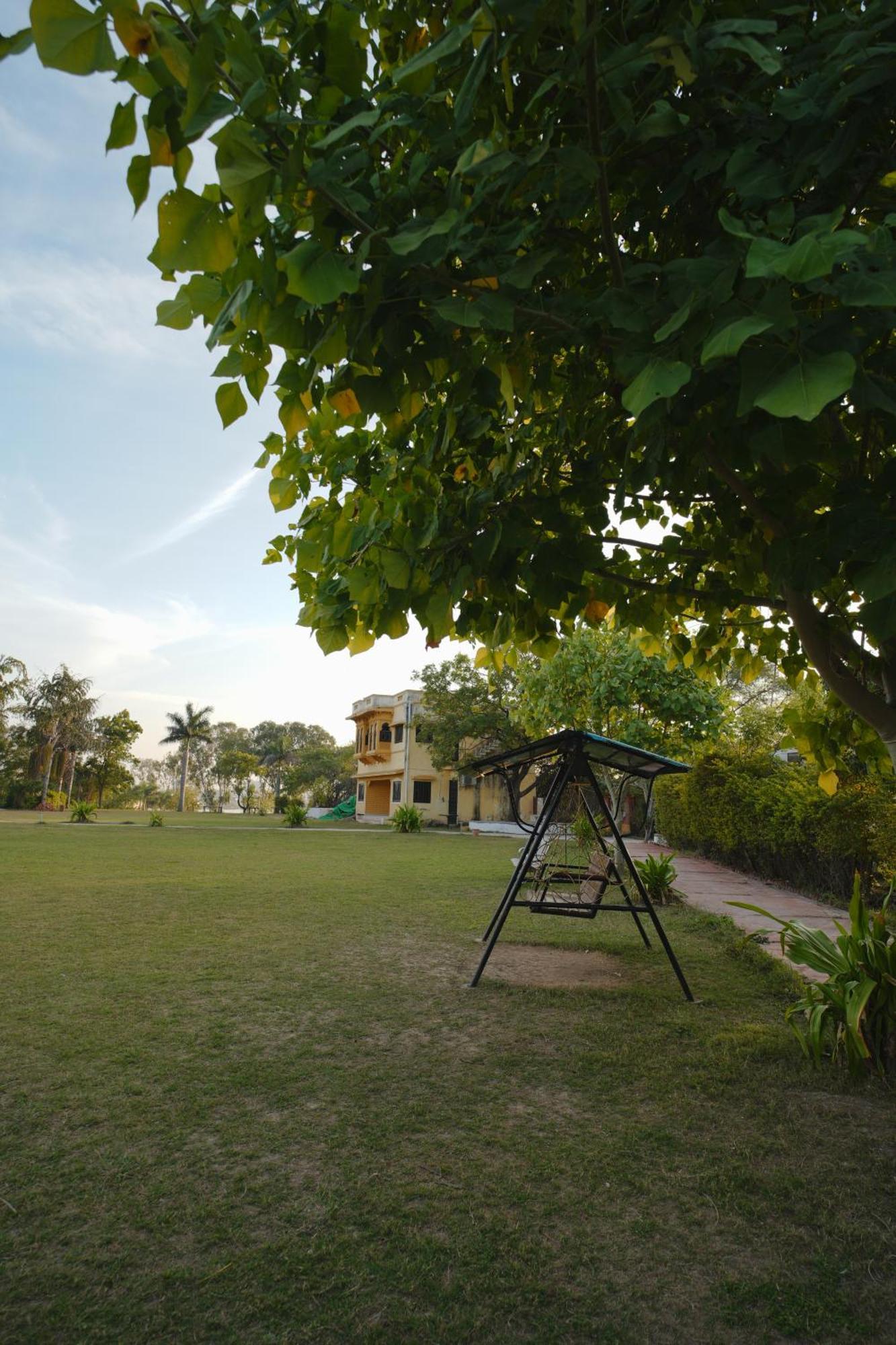 Resort Bharat View *