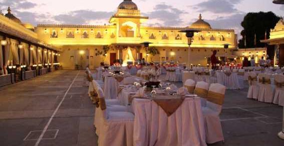 Jagmandir Island Palace - Grand Heritage