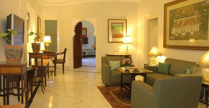 Hotel Shiv Niwas Palace By Hrh Group Of Udaipur