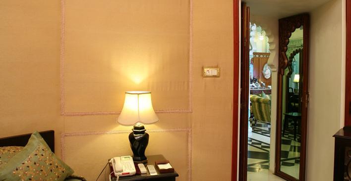 Hotel Shiv Niwas Palace By Hrh Group Of Udaipur