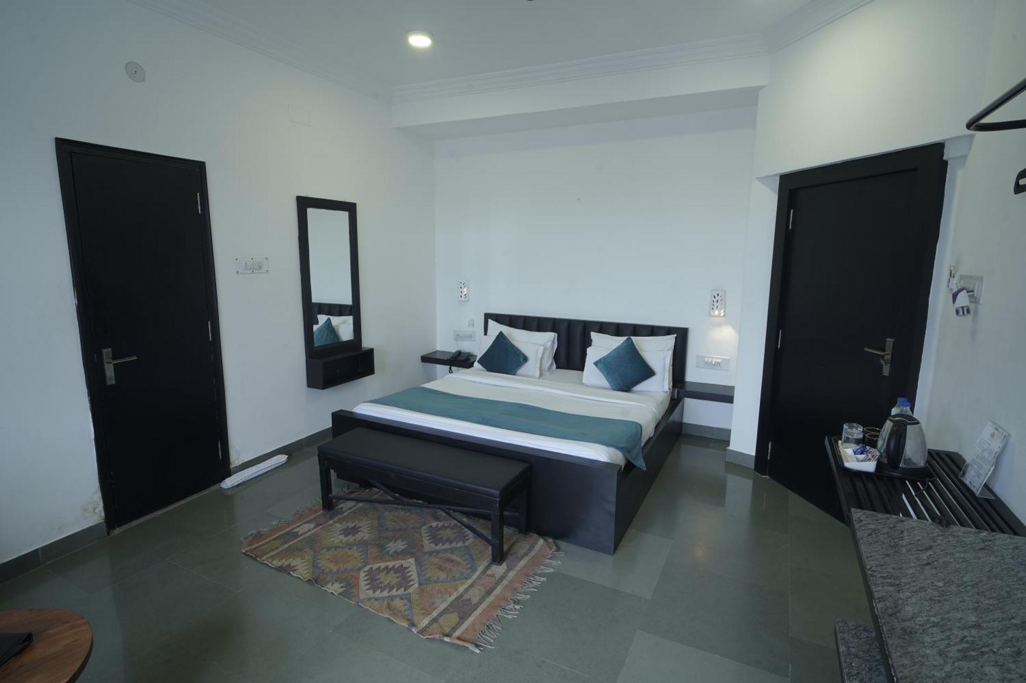 Hotel Banjara Heritage Udaipur