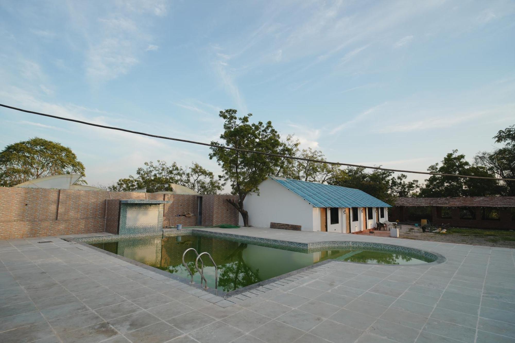 Resort Bharat View Udaipur