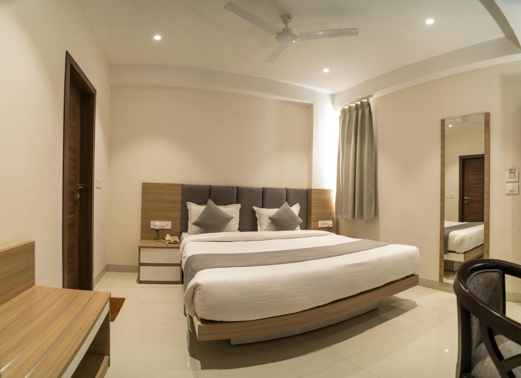 The Mangal View Residency - A Luxury Boutique Business Hotel