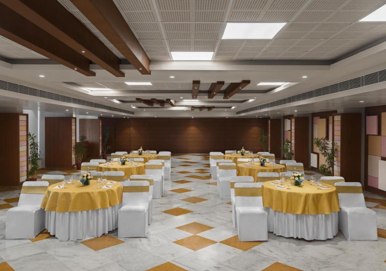 Resort Juesta Sajjangarh & Spa,