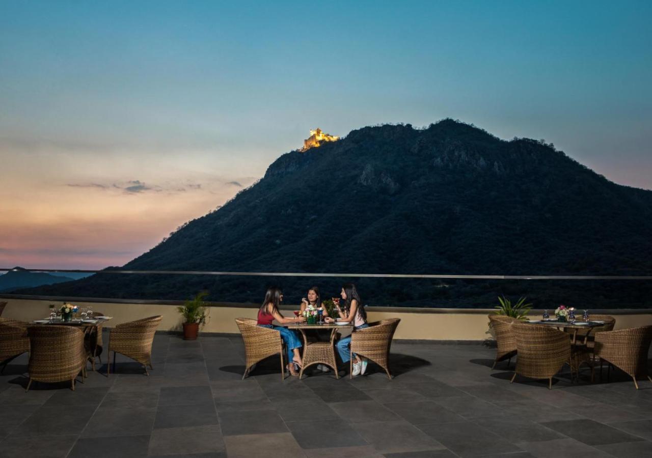 Resort Juesta Sajjangarh & Spa,