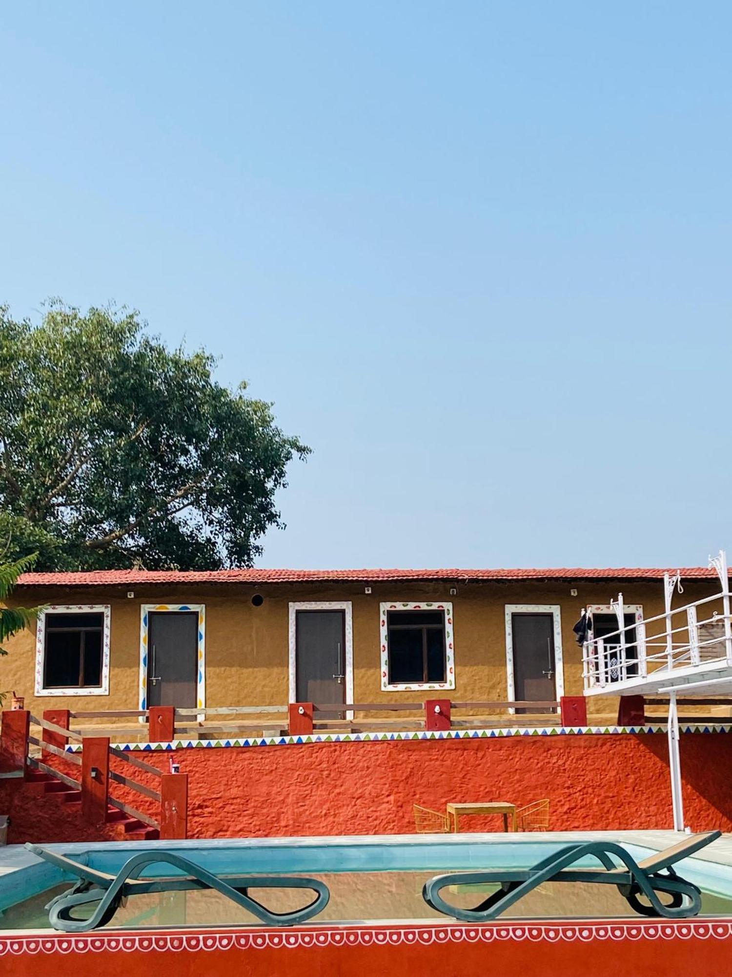 Farm stay The Mudcasa Udaipur