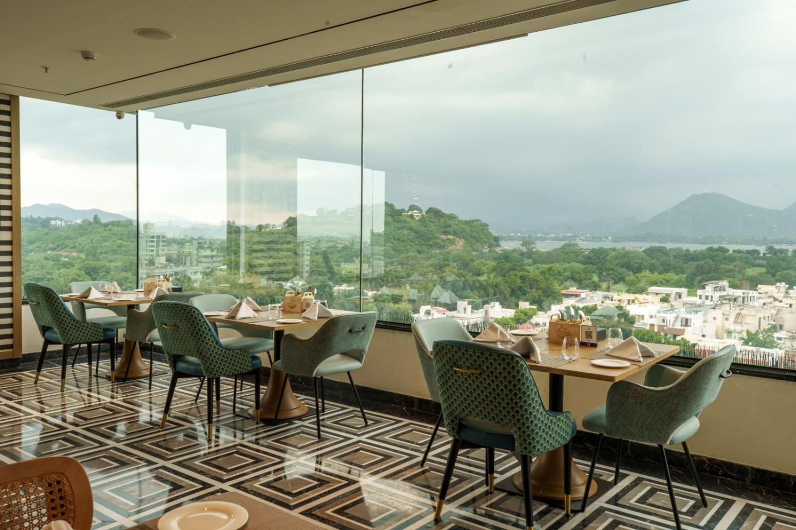 Hotel Parallel Udaipur, A Member Of Radisson Individuals 5*