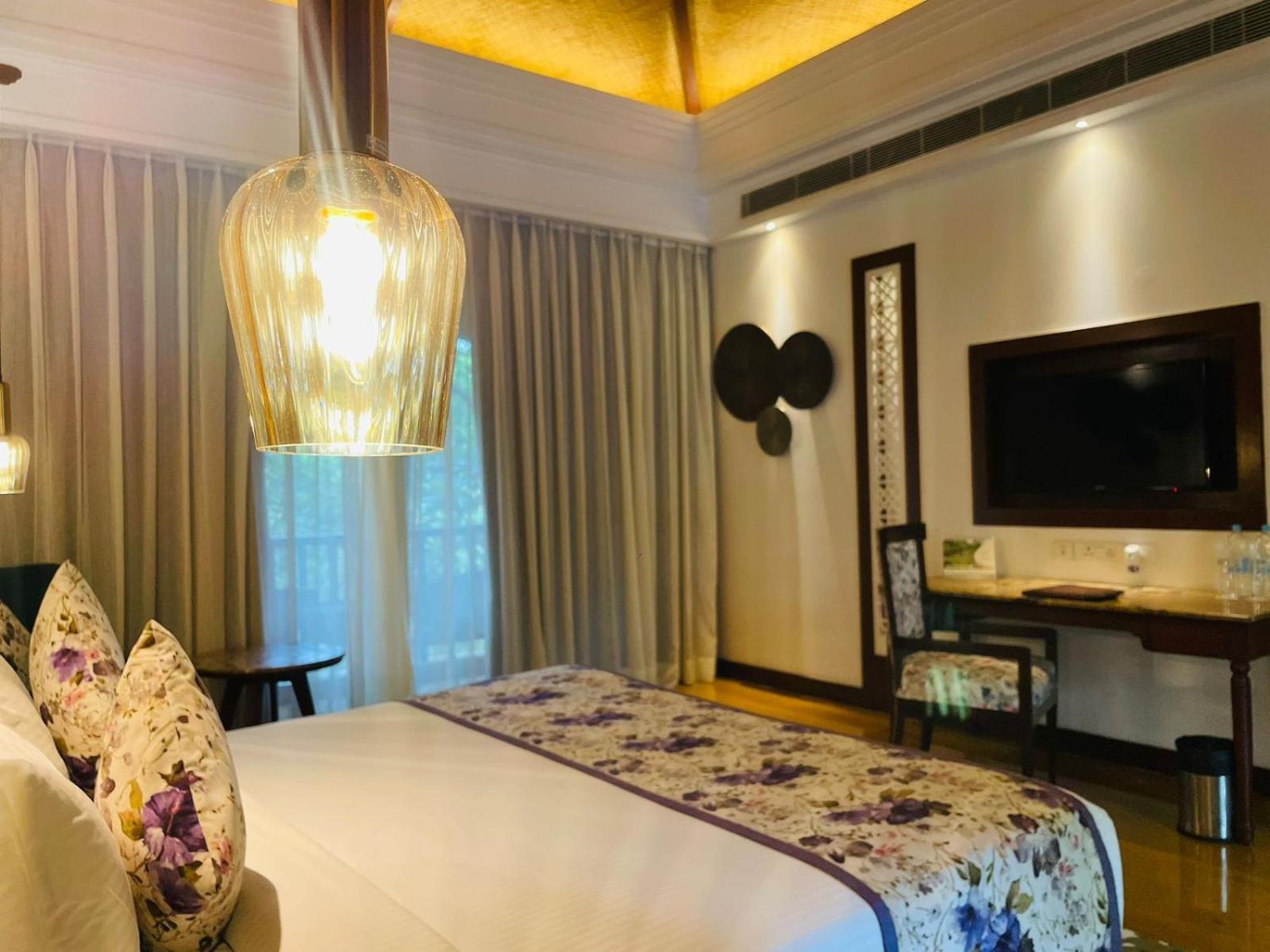 The Ananta 5*