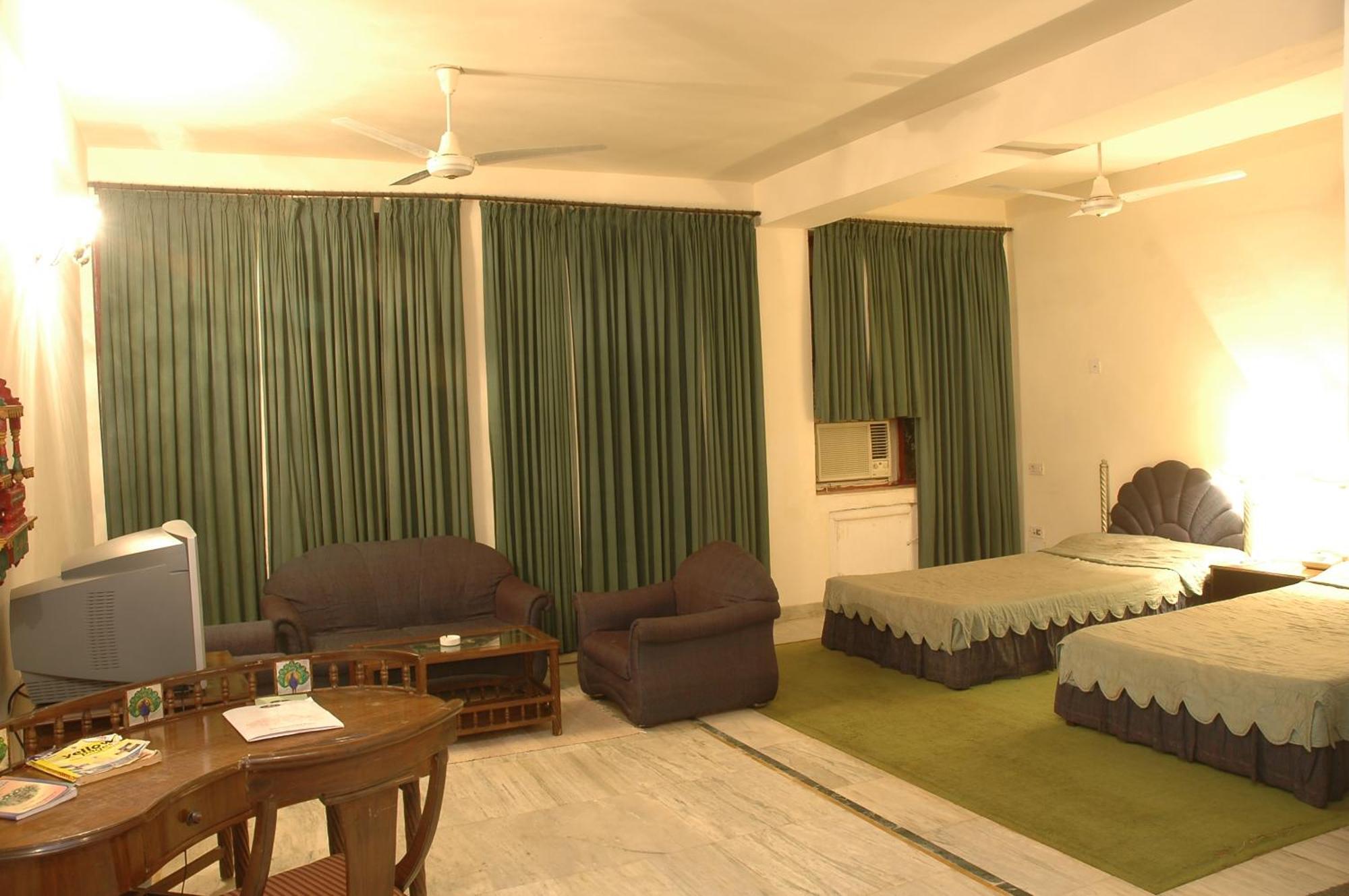 Resort Jaisamand Island Udaipur
