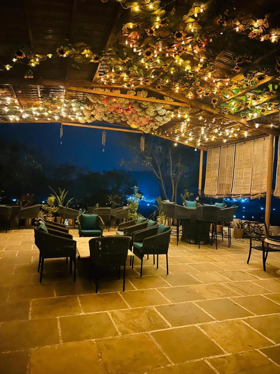 Resort Yaan Retreat-lake View-private Pool 5*