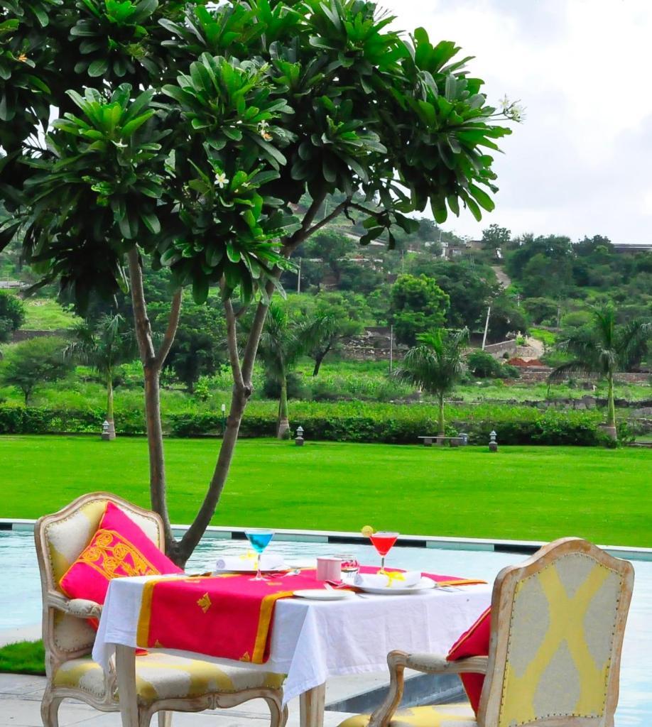 Resort Tatsaraasa & Spa, Udaipur
