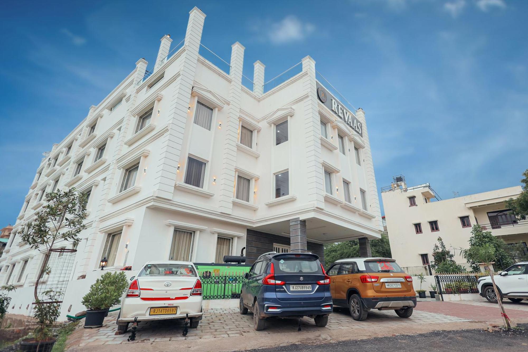 Revaas View Boutique Hotel
