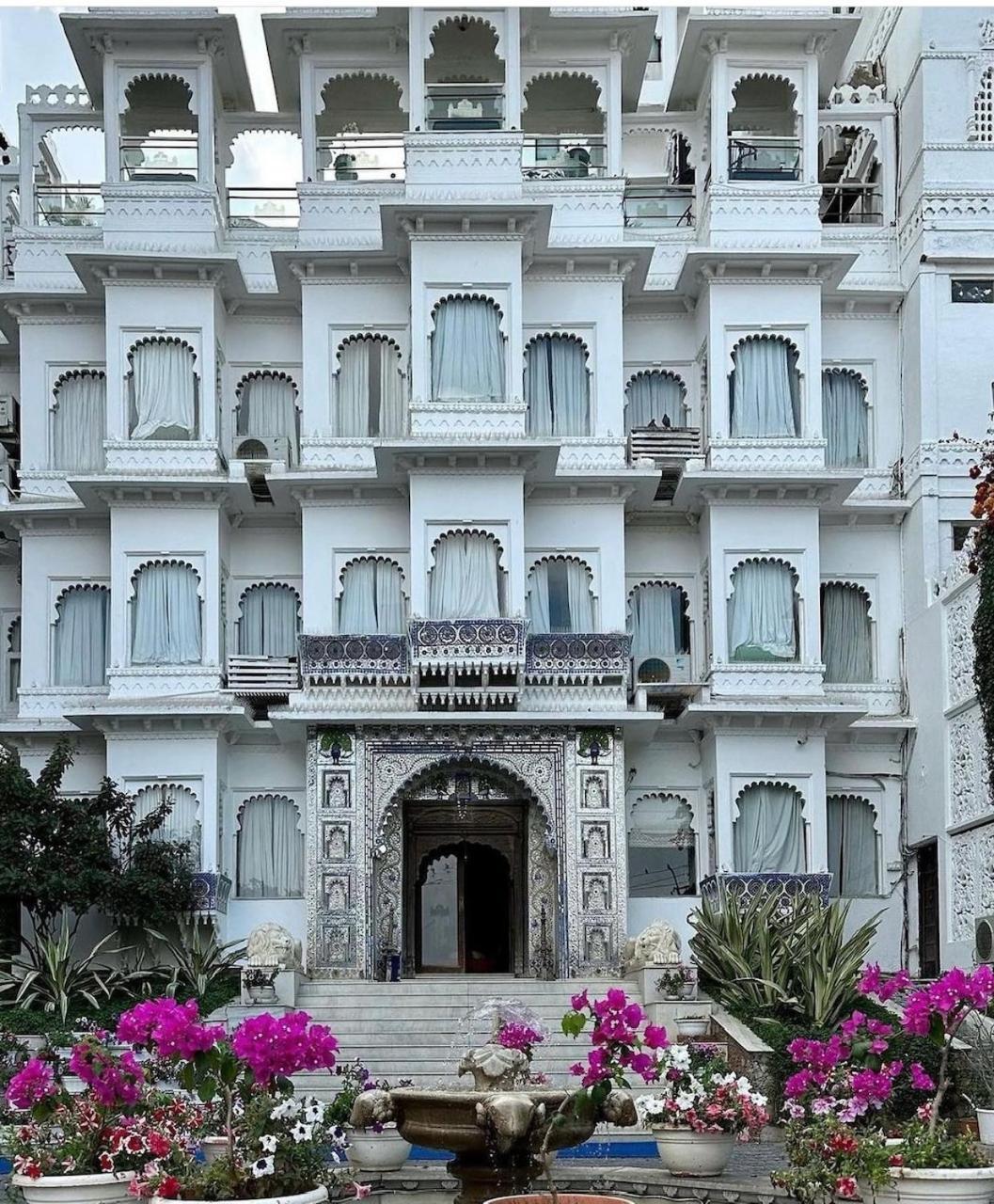 Udai Kothi Hotel 3*