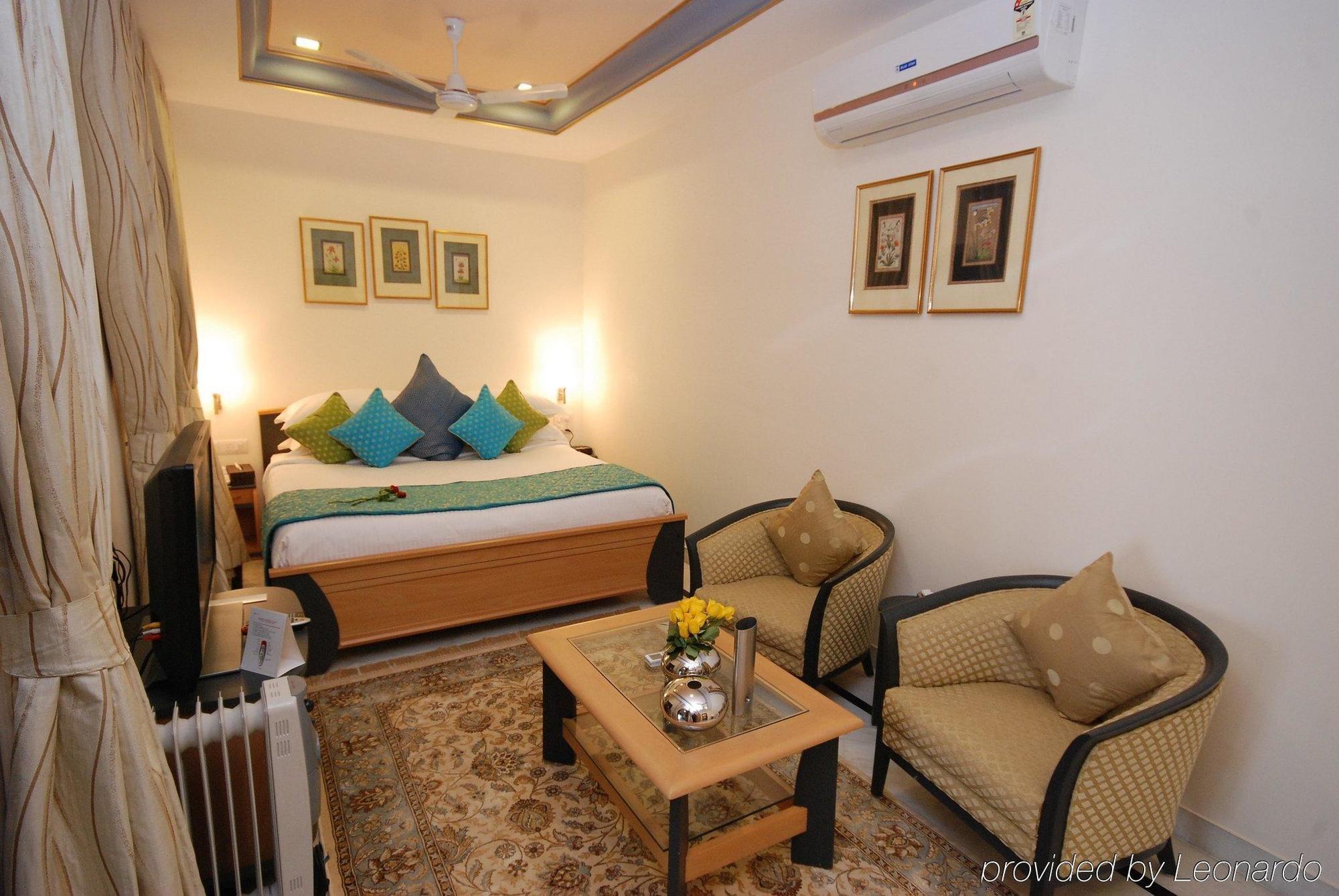 Jagmandir Island Palace - Grand Heritage 5*