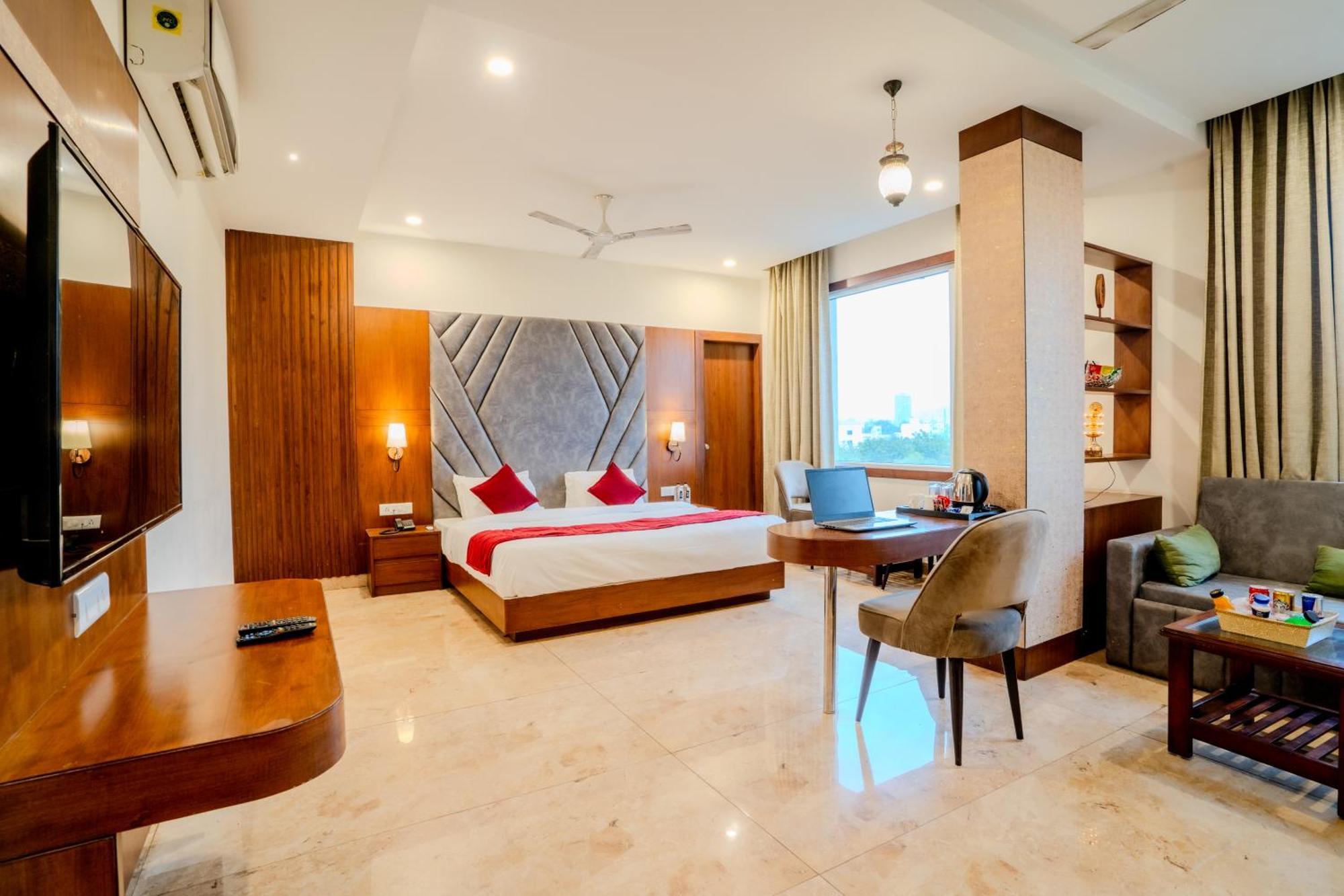 Hotel Amantran - Of Lakes 3*