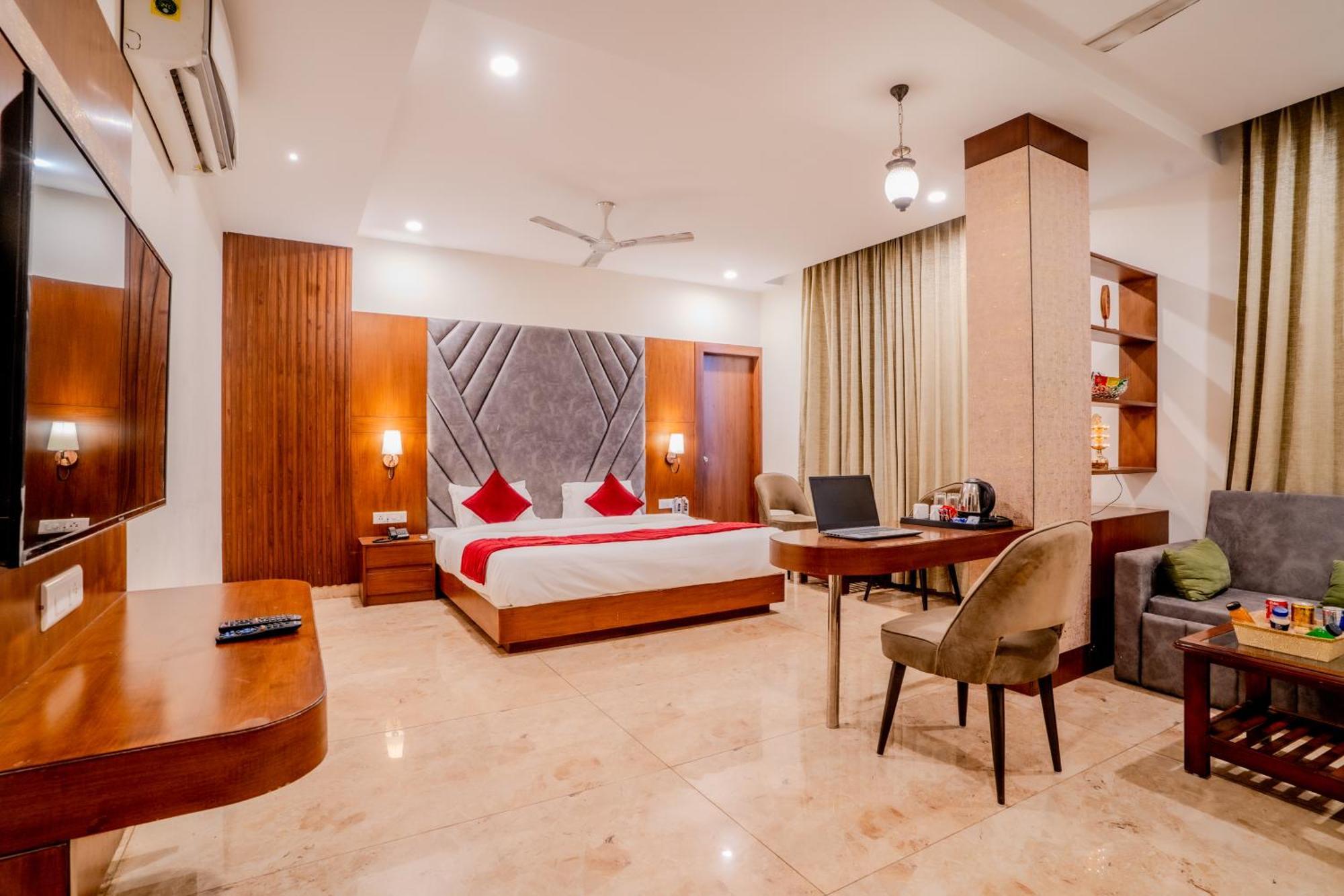 Amantran - Of Lakes Hotel Udaipur