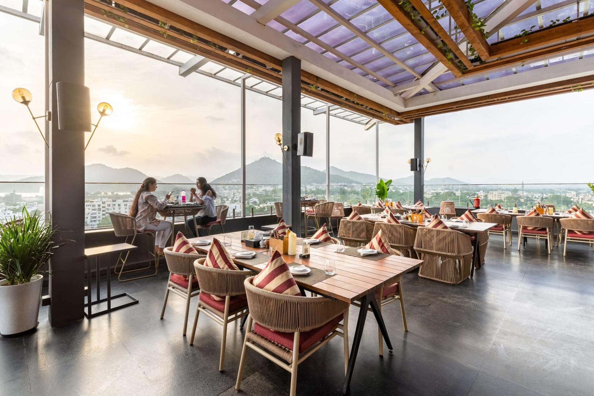 Hotel Parallel Udaipur, A Member Of Radisson Individuals 5*