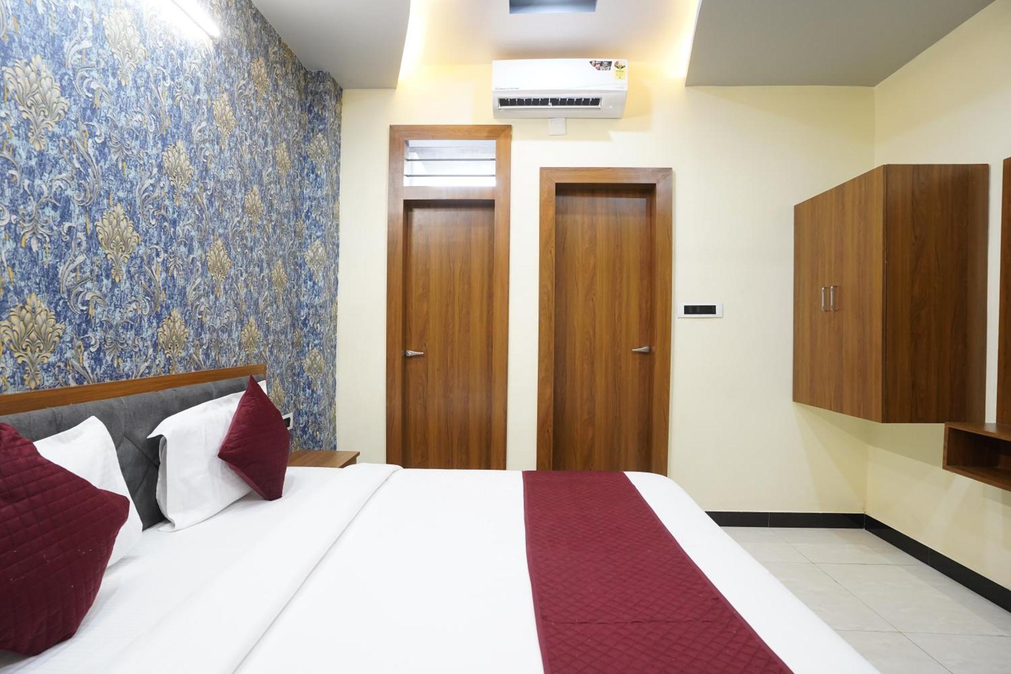 The Castle Railway Station Hotel 3*