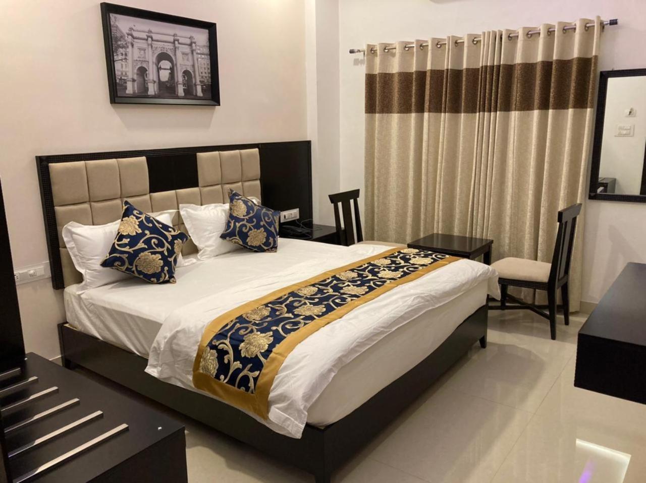 Palace View Hotel 3*