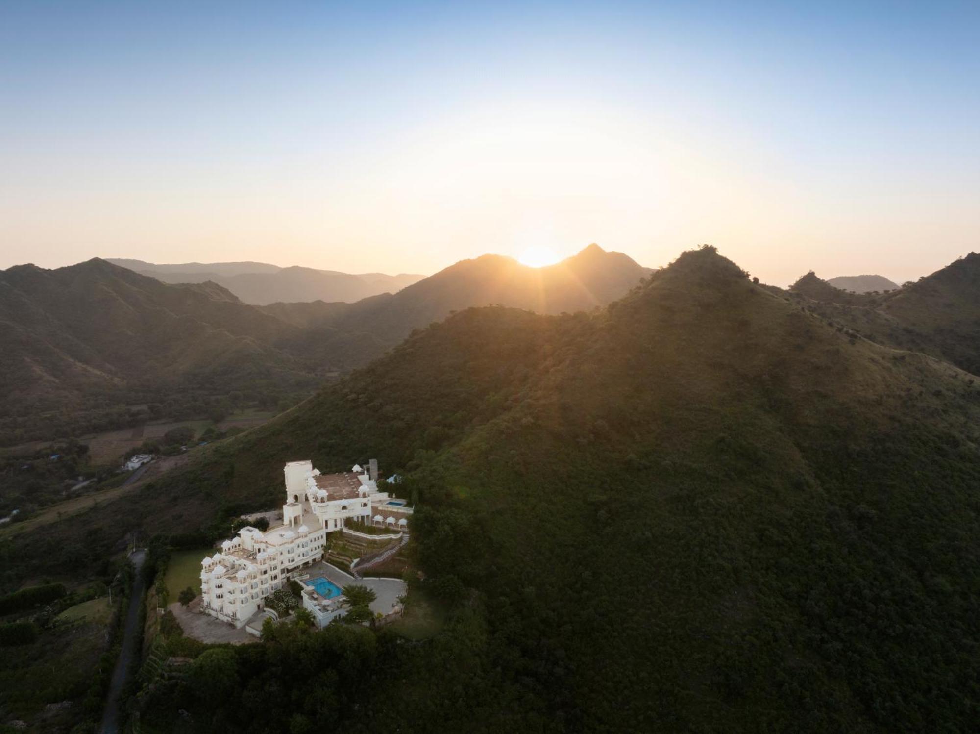 Hotel Bhairavgarh Palace Udaipur