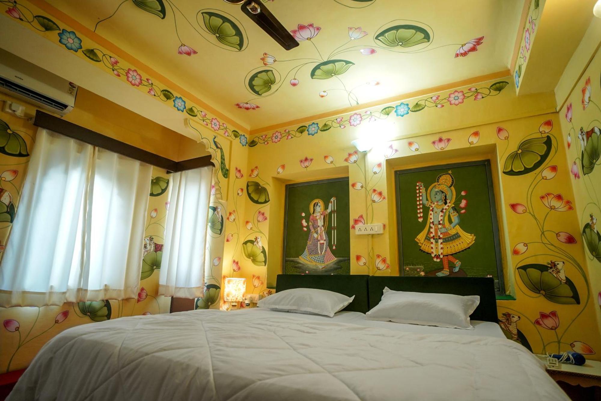 Island Tower Hotel 2*
