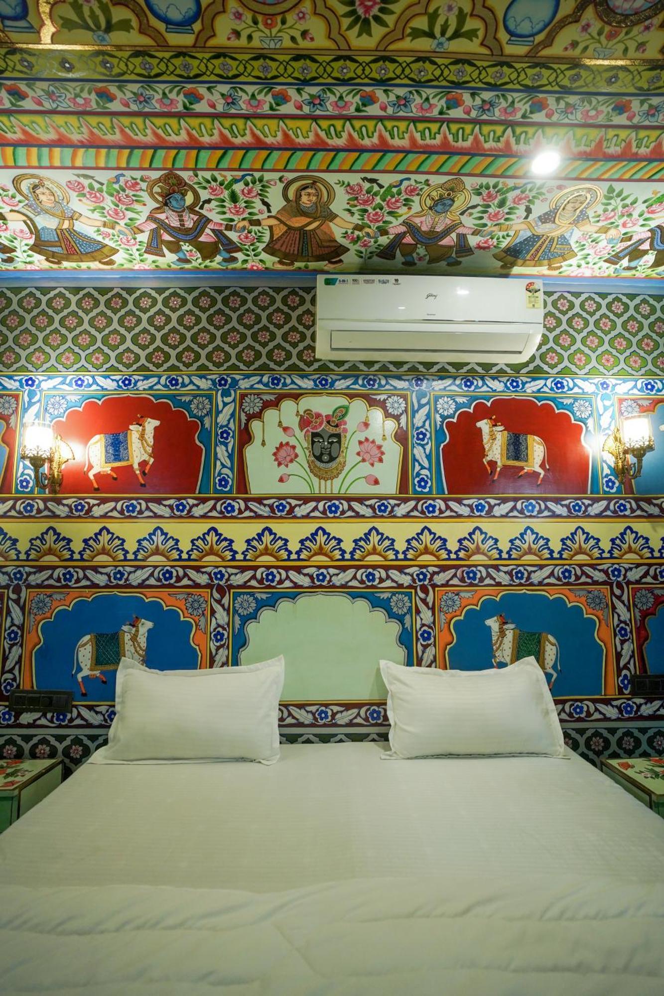 Island Tower Hotel Udaipur