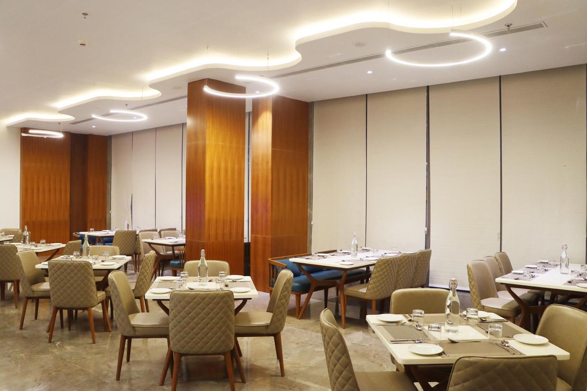 The Paradise Bliss - A Luxury & In 4* Udaipur