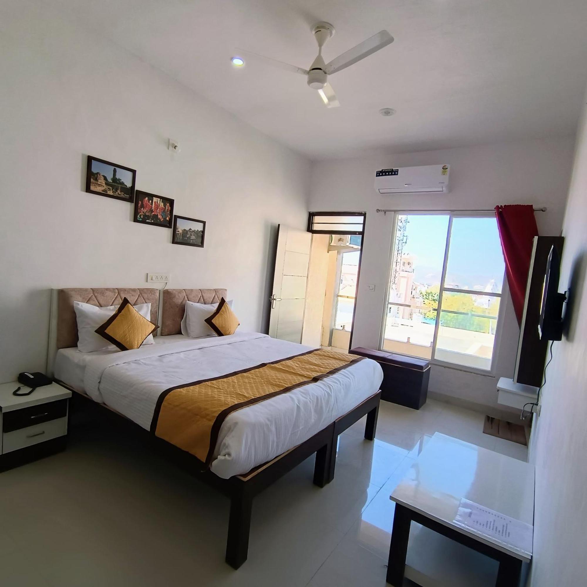 Arul's Udaipur