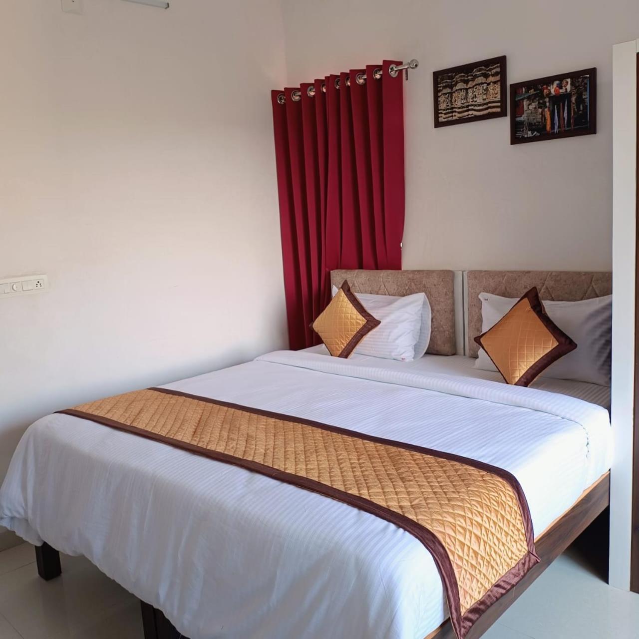 Hotel Arul's 3*
