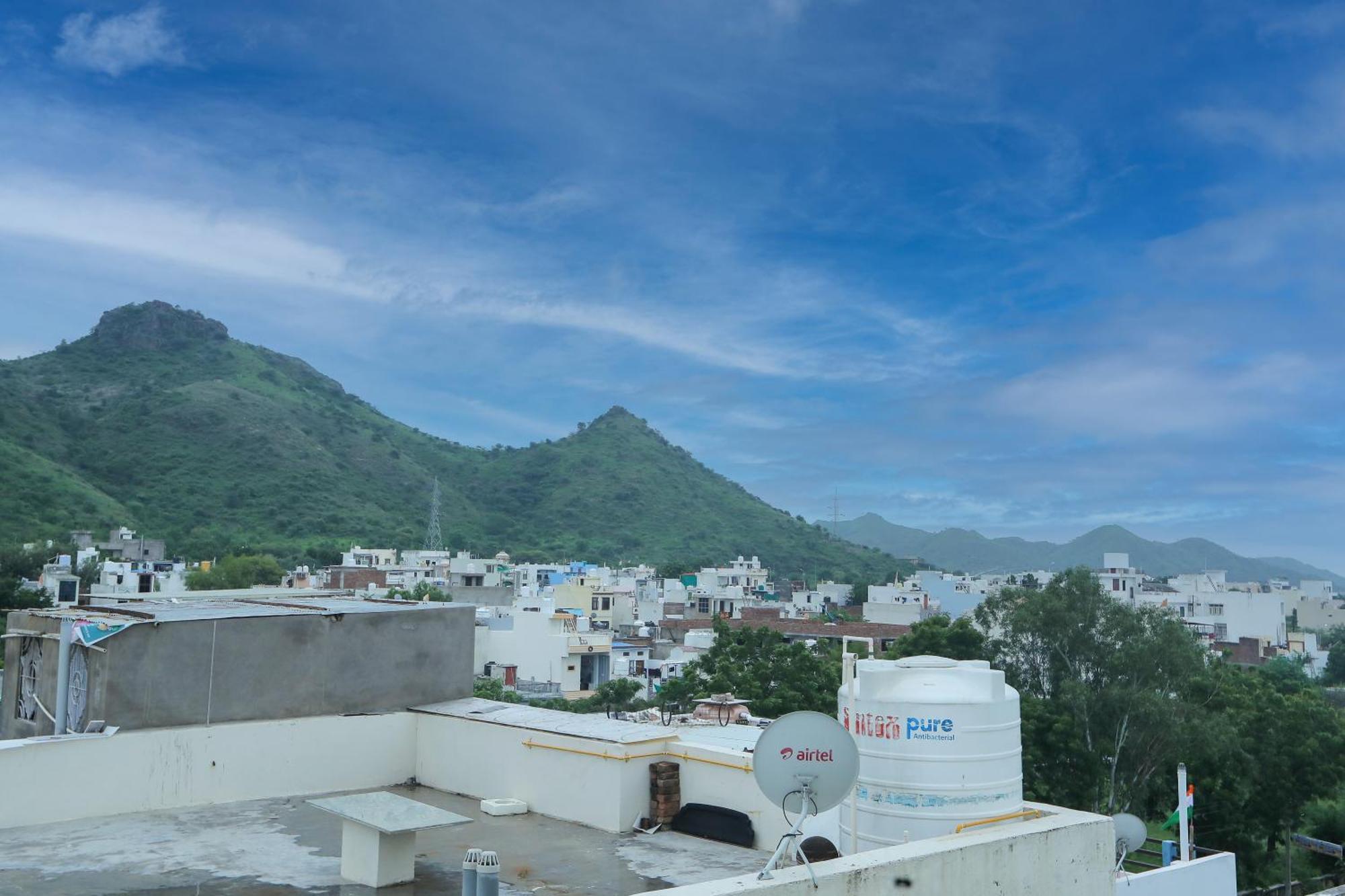 Chitrakoot Residency Aparthotel Udaipur