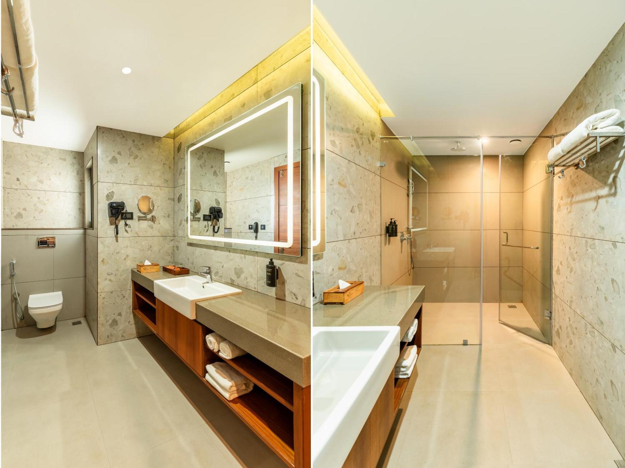 The Paradise Bliss - A Luxury & In Hotel 4*