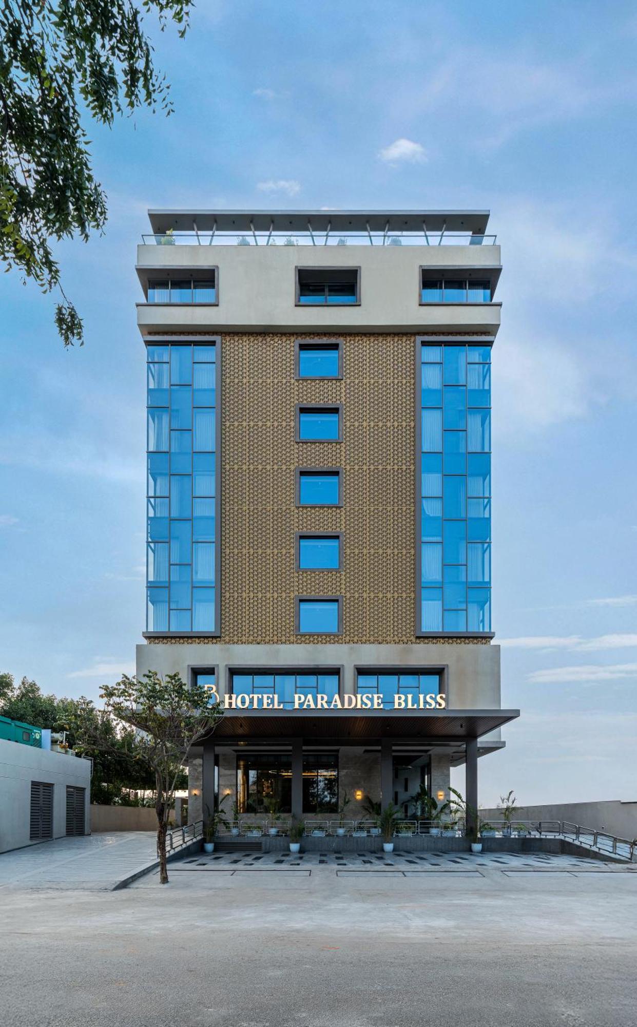 The Paradise Bliss - A Luxury & In Hotel Udaipur
