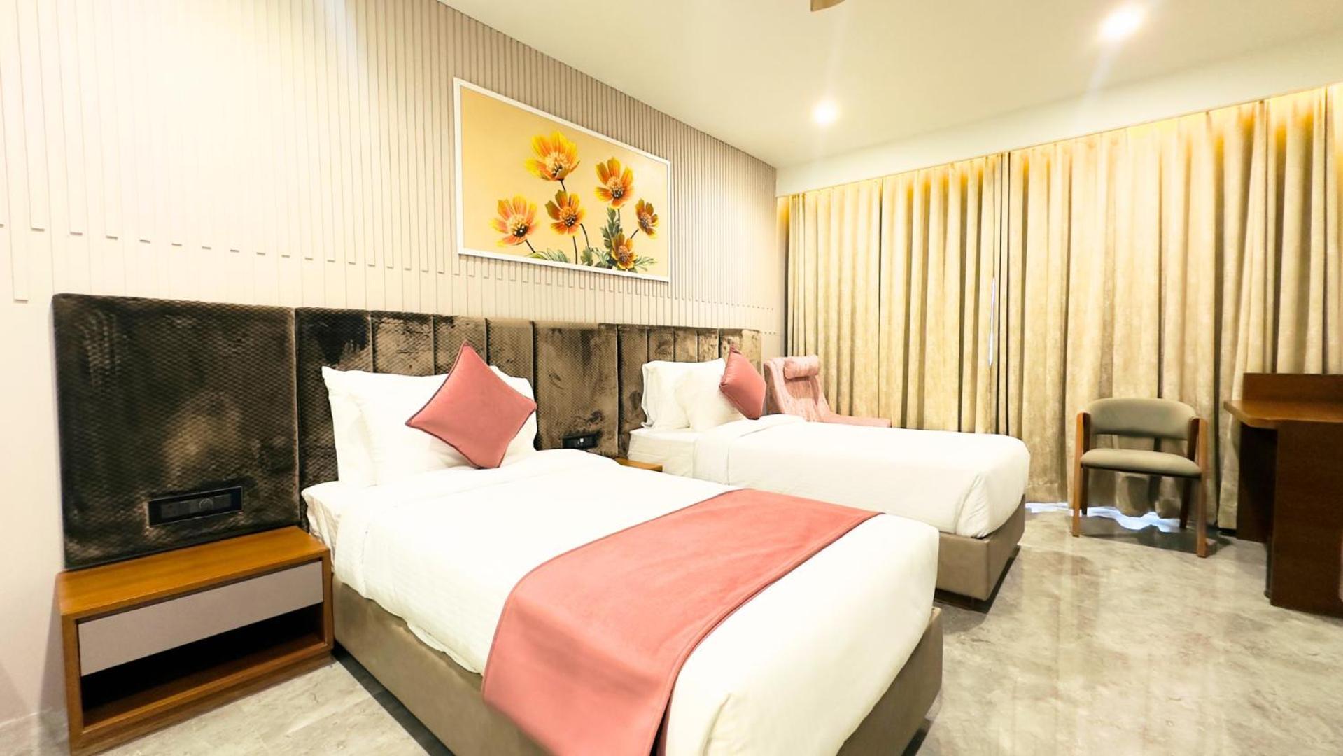 Hotel The Paradise Bliss - A Luxury & In Udaipur