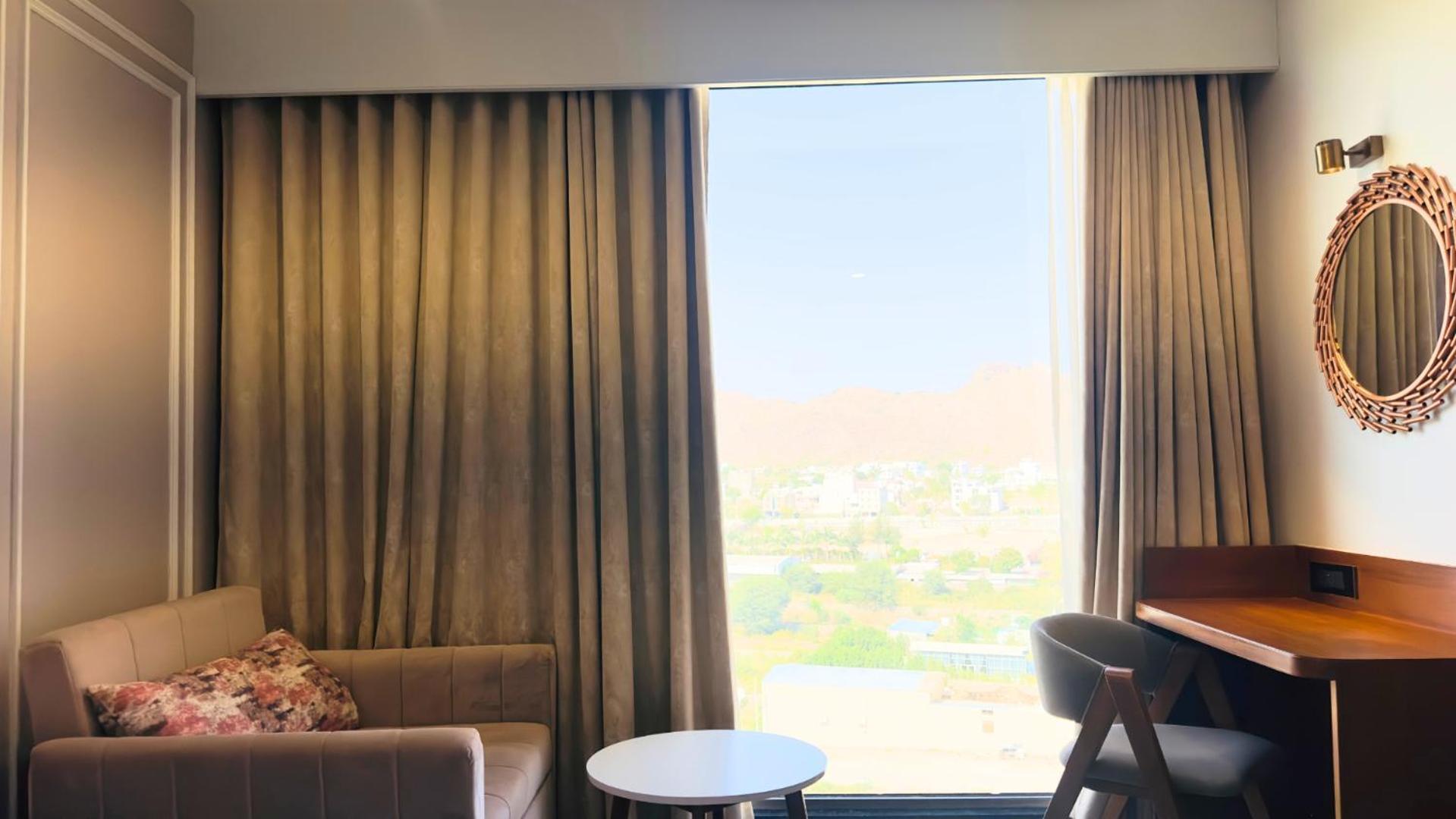 The Paradise Bliss - A Luxury & In Hotel