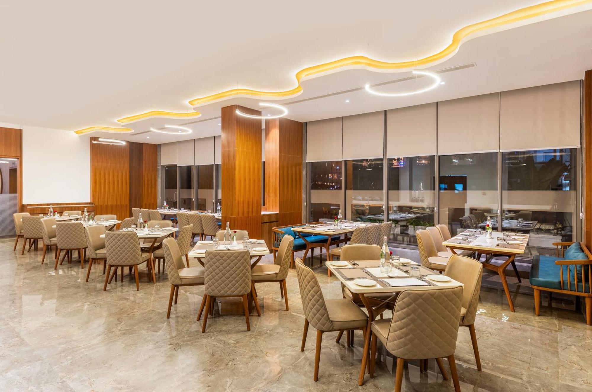 Hotel The Paradise Bliss - A Luxury & In
